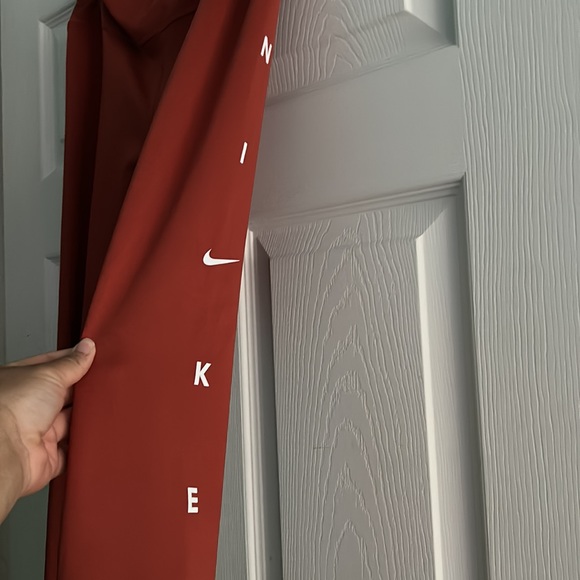 Nike Leggings - Picture 2 of 5